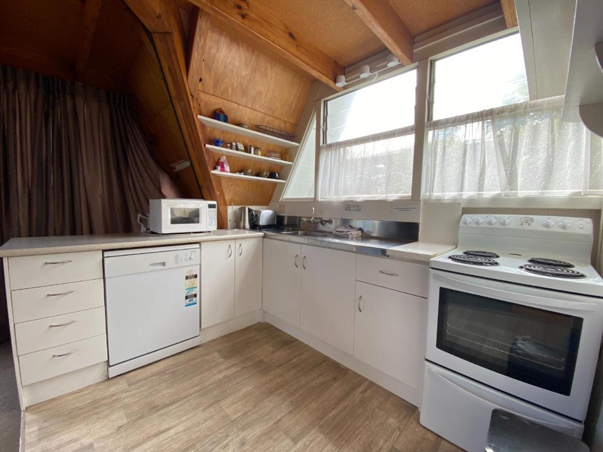 9 Chalet Cres Ханмер-Спрингс Экстерьер фото